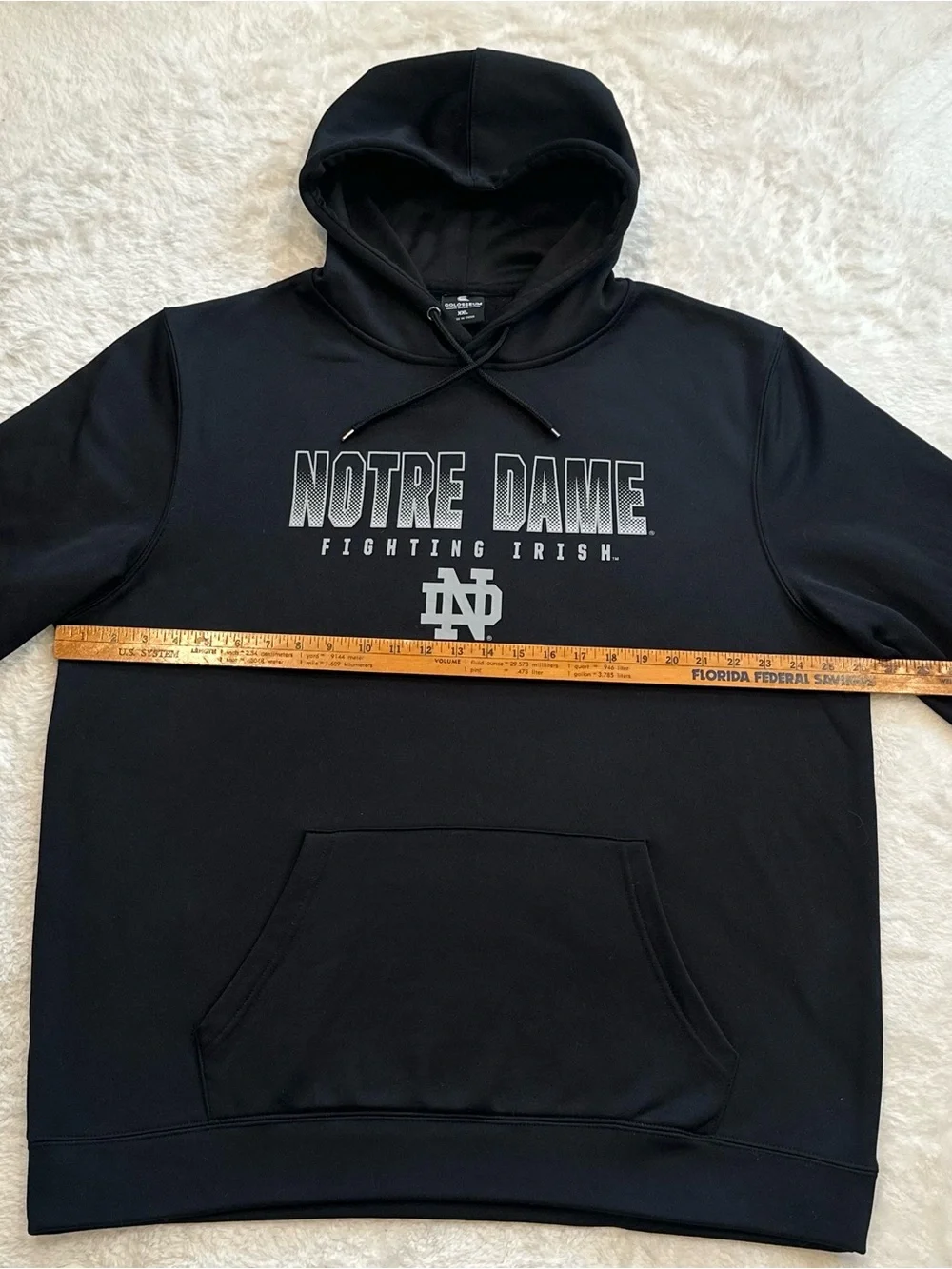 Colosseum Notre Dame Fighting Irish Blackout Hoodie Mens XXL 2XL Graphic